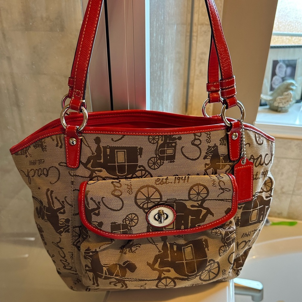 Coach Carriage & Horse Tote